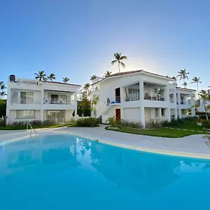 Blue Ocean Beachfront Villas & - Wifi, Pool, Bbq, Playa Corales Apartamento